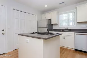 340 Palmer Way, Wilmington, NC 28412 - Photo 3
