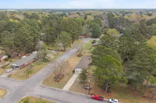 310 W 17th St, Scotland Neck, NC 27874 - Photo 45