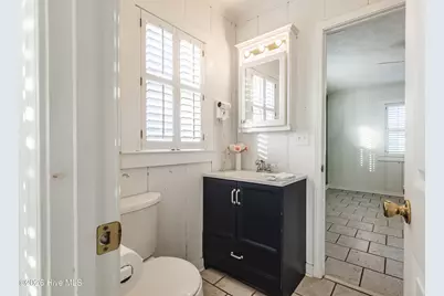 406 36th Street, Sunset Beach, NC 28468 - Photo 17