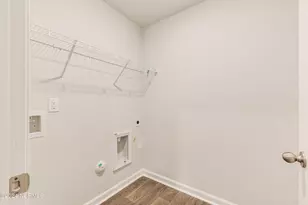 316 Merchant Pt Blvd, Jacksonville, NC 28546 - Photo 21