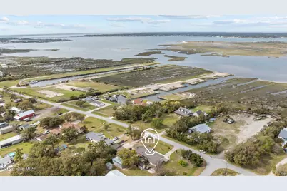 458 Bayview Drive, Harkers Island, NC 28531 - Photo 21