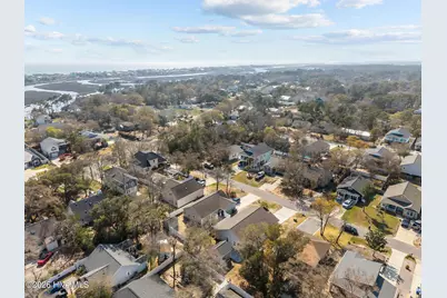 106 NW 19th Street, Oak Island, NC 28465 - Photo 41