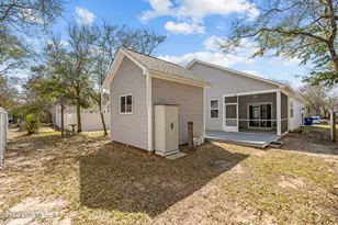 106 NW 19th St, Oak Island, NC 28465 - Photo 37