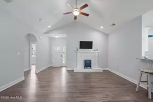 106 NW 19th St, Oak Island, NC 28465 - Photo 5