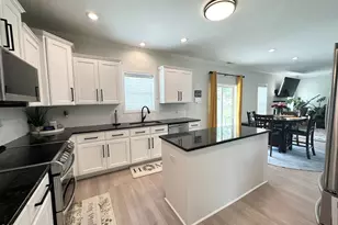 109 N Brig Dr, Hampstead, NC 28443 - Photo 11