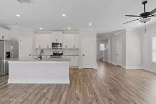 220 Umbrella Palm Dr, Hampstead, NC 28443 - Photo 5
