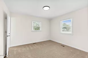 408 Carole Dr, Jacksonville, NC 28540 - Photo 21