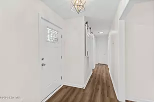 408 Carole Dr, Jacksonville, NC 28540 - Photo 5