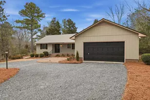 102 Scuppernong Ct, West End, NC 27376 - Photo 3