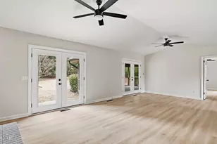 102 Scuppernong Ct, West End, NC 27376 - Photo 5