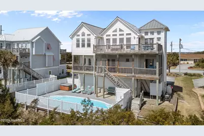2009 Emerald Drive, Emerald Isle, NC 28594 - Photo 3