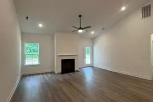 322 Eastwood Dr, Wallace, NC 28466 - Photo 7