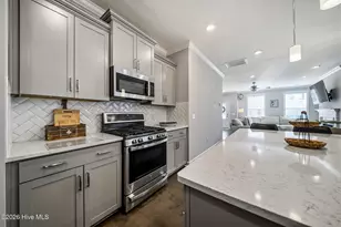 7163 Maple Leaf Dr, Wilmington, NC 28411 - Photo 19