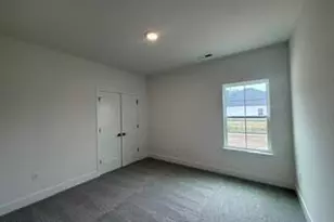 326 Eastwood Dr, Wallace, NC 28466 - Photo 5
