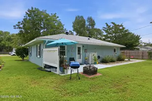 923 N Yaupon Terrace, Morehead City, NC 28557 - Photo 7
