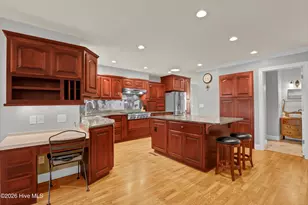 310 Milton Ct, Sneads Ferry, NC 28460 - Photo 9