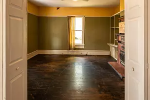 401 N Massey St, Selma, NC 27576 - Photo 9
