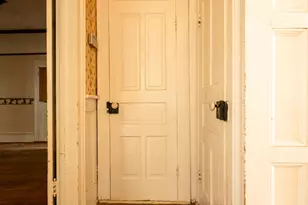 401 N Massey St, Selma, NC 27576 - Photo 7