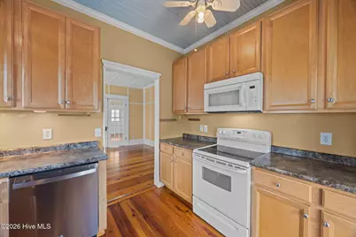 1614 Spencer Avenue, New Bern, NC 28560 - Photo 21
