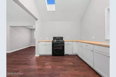 1050 Lakebay Road, Vass, NC 28394 - Photo 19