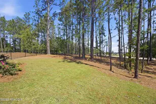 404 Redwater Trl, Aberdeen, NC 28315 - Photo 31