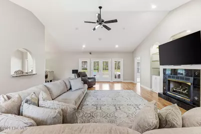 20 Queens Grant Circle SW, Shallotte, NC 28470 - Photo 9
