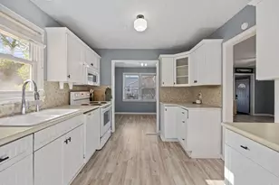 409 Jarman St, Jacksonville, NC 28540 - Photo 17
