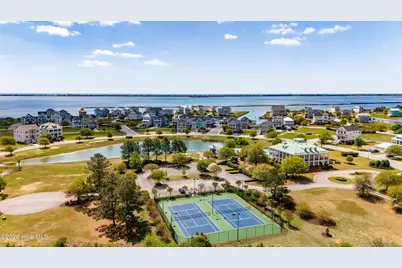 646 Cannonsgate Drive, Newport, NC 28570 - Photo 17