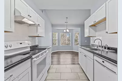 112 Kensington Way, Aberdeen, NC 28315 - Photo 5