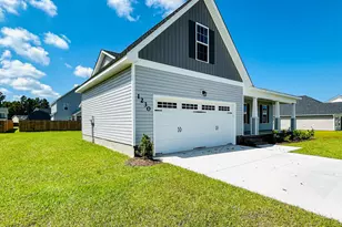 1230 Inner Banks Ln, Jacksonville, NC 28546 - Photo 3