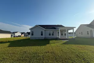 1230 Inner Banks Ln, Jacksonville, NC 28546 - Photo 5