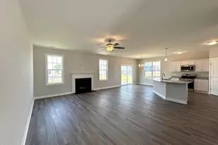 834 Hidden Brg Dr, Jacksonville, NC 28546 - Photo 5