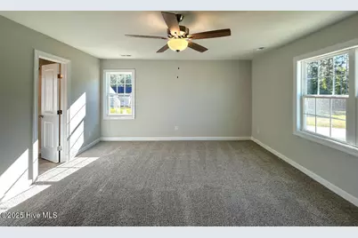 833 Hidden Bridge Drive, Jacksonville, NC 28546 - Photo 35
