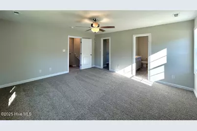 833 Hidden Bridge Drive, Jacksonville, NC 28546 - Photo 37