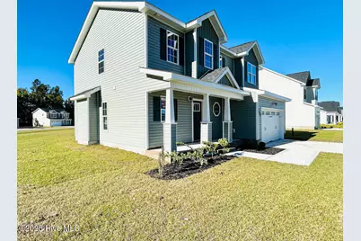 833 Hidden Bridge Drive, Jacksonville, NC 28546 - Photo 3