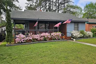 807 E 8th St, Washington, NC 27889 - Photo 1