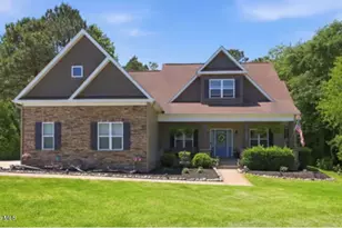 135 Otway Burns Dr, Swansboro, NC 28584 - Photo 1