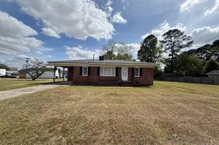 31 Abron St, Clinton, NC 28328 - Photo 23