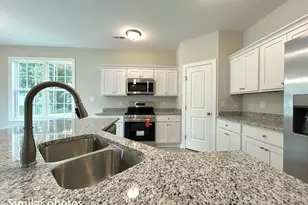 832 Hidden Brg Dr, Jacksonville, NC 28546 - Photo 31