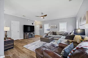 1018 Winterberry Cir, Leland, NC 28451 - Photo 7