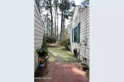 370 E Morganton Road, Southern Pines, NC 28387 - Photo 23