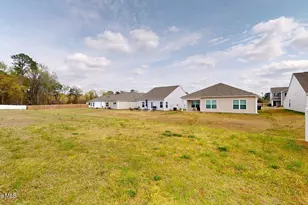 208 Grove Ln, Goldsboro, NC 27534 - Photo 3