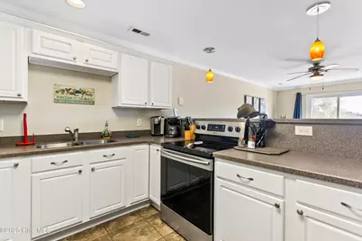 105 SE 58th Street # 5103, Oak Island, NC 28465 - Photo 7