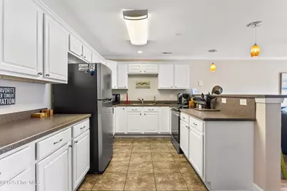 105 SE 58th Street # 5103, Oak Island, NC 28465 - Photo 5