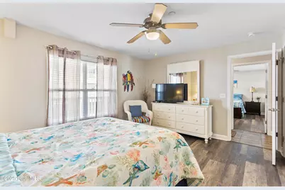 105 SE 58th Street # 5103, Oak Island, NC 28465 - Photo 17