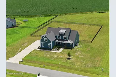 2754 Windflower Lane, Grimesland, NC 27837 - Photo 9