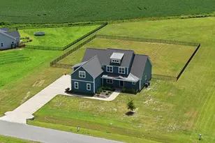2754 Windflower Ln, Grimesland, NC 27837 - Photo 9
