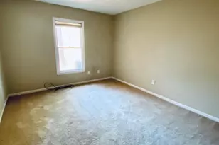 189 Corey Cir, Jacksonville, NC 28546 - Photo 3