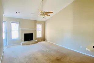 189 Corey Cir, Jacksonville, NC 28546 - Photo 5