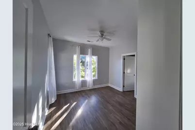 933 S 8th Street, Wilmington, NC 28401 - Photo 13